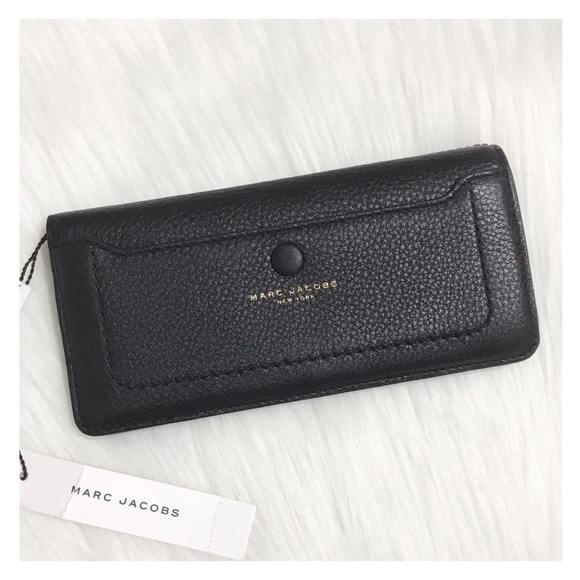 Marc Jacobs Handbags - NWT! Marc Jacobs Open Face Leather Wallet Black